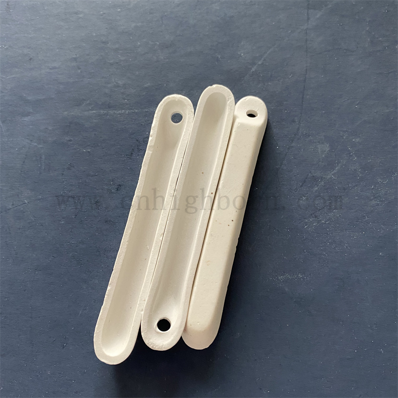 Alumina di laboratorio di resistenza ad alta temperatura Crucible 77 88 mm Burning Boat