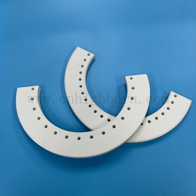 Parte irregolare ceramica isolante del pannello ceramico di mullite di corindone refrattario per forno