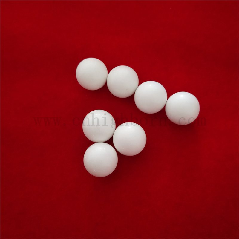 Sfera di macinatura ceramica resistente alla sfera di zirconia personalizzata
