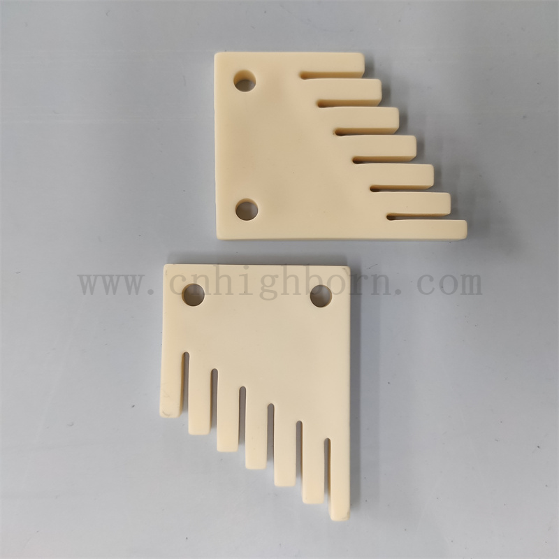  Resistenza usura AL2O3 Parti di gancio tessile in ceramica allumina per maglieria