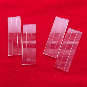 Micropiastre personalizzate in vetro di quarzo perforato ad alta lucidatura trasparente