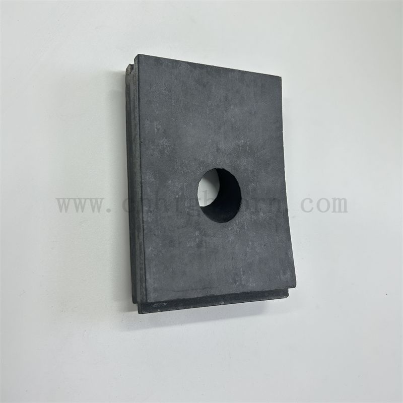 Scheda in carburo di silicio nero isolante con foglio di ceramica Sic resistente all'usura del foro