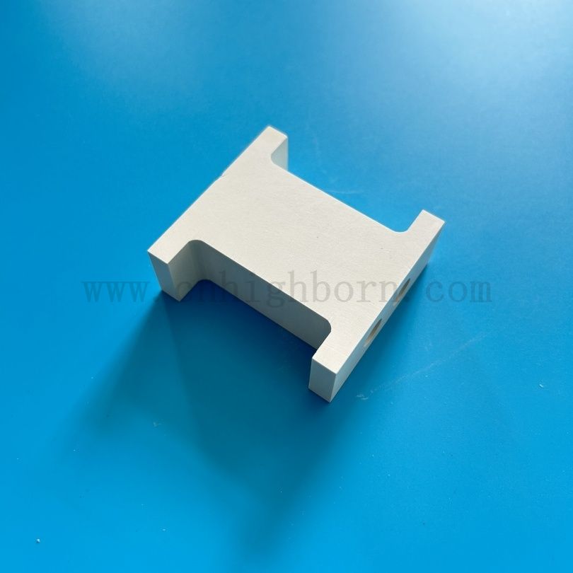 Fornitura di fabbrica Short Lead Tempo di lead Nitruro Blocco ceramico con buchi