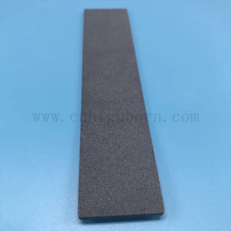 Striscia di filtro liquido in carburo di silicio poroso personalizzato Gas separazione dei rifiuti fogli ceramica