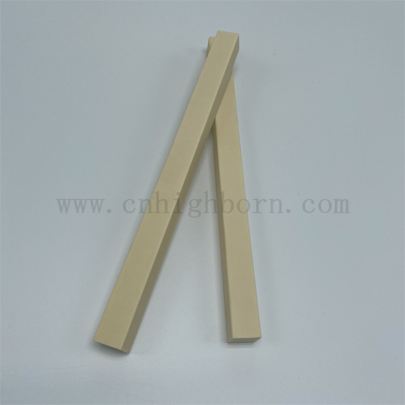 Stick AL2O3 personalizzato al 99% di allumina in ceramica