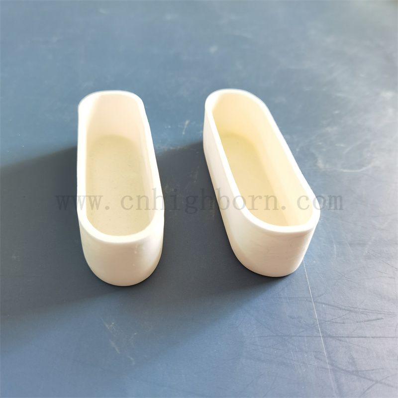 Resistente alla temperatura ad alta temperatura 99% Al2O3 Filting ceramico fusione in barca in allumina crogiolo crogiolo