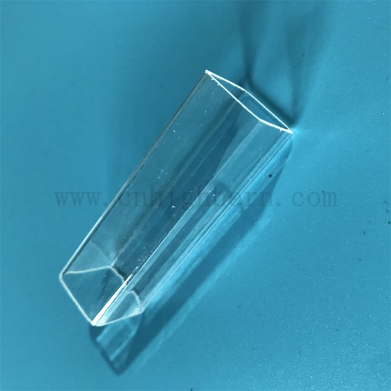 Tubo quadrato in quarzo personalizzato resistente all'alta temperatura all'ingrosso 
