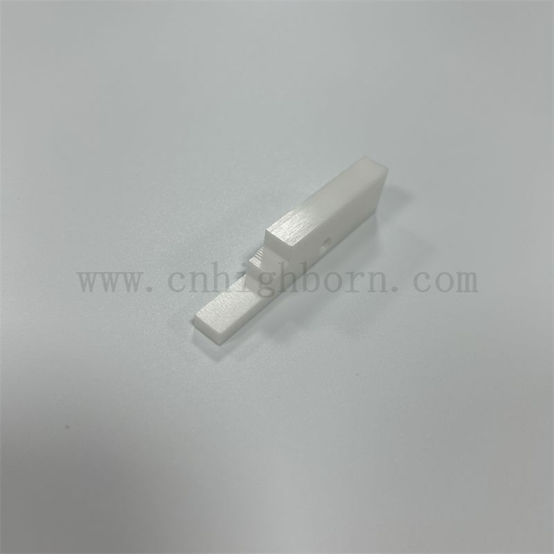 MACCHINAZIONE DI PRECISIONE MACCHINAZIONE CARRROSIONE COSTALE CERAMICA CERAMICA ZRO2 con foro