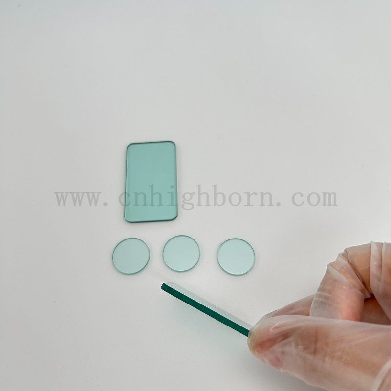 Vetro del filtro ottico del filtro di vetro assorbente di calore KG2 KG3 personalizzato