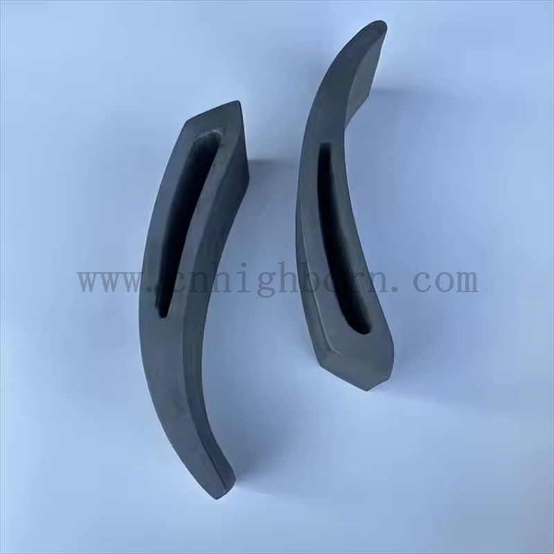 parti in acciaio nero