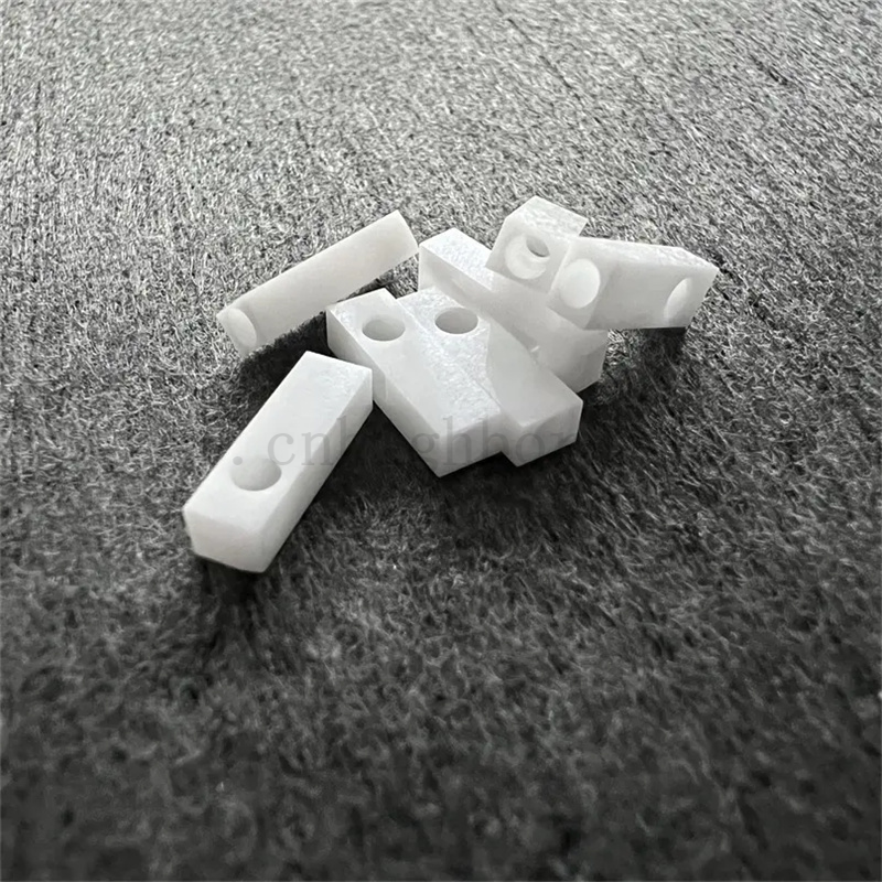 Parti di insuasione speciali a forma di zirconia a tubo ceramico ad alta resistenza