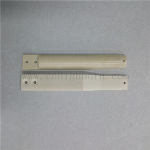 Dispositivo laser personalizzato 170 W/mk Parti isolanti in ceramica di nitruro di alluminio
