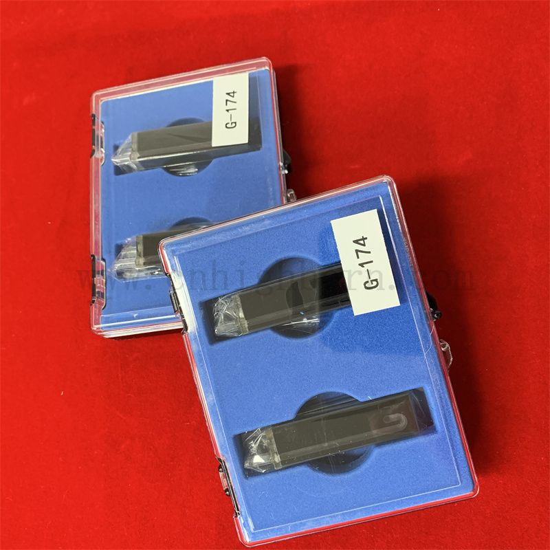 Laboratorio Analizzatori biochimici del quarzo nero di laboratorio Micro Glass Cuvette Maschera continua 10mm