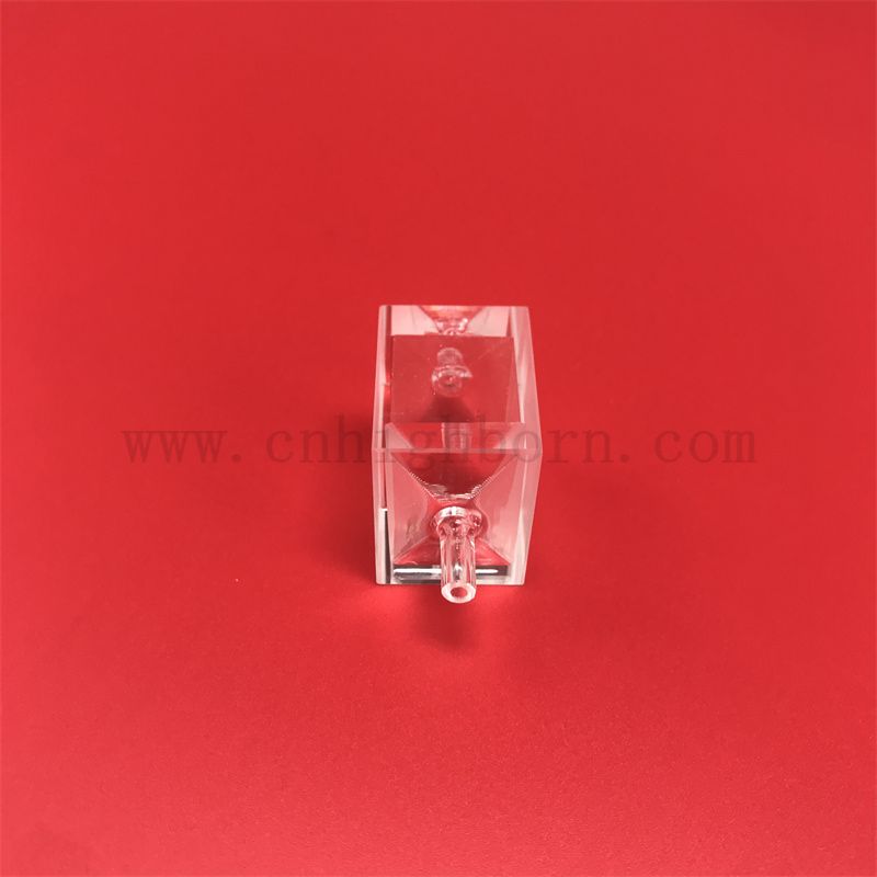 Cuvette di vetro fluorescenti in quarzo di ricerca di ricerca in laboratorio