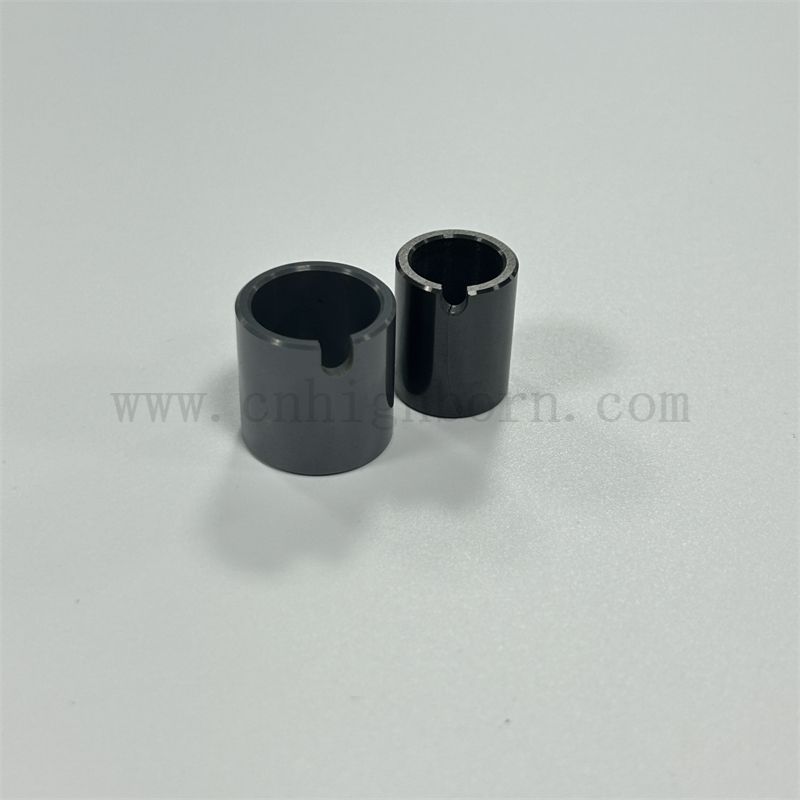 Parti ceramiche industriali personalizzate del tubo Zro2 della manica di Bush di alta precisione della metropolitana ceramica di zirconio nero industriale per l'applicazione della struttura
