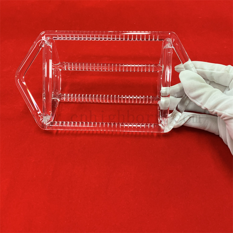 barca in quarzo trasparente