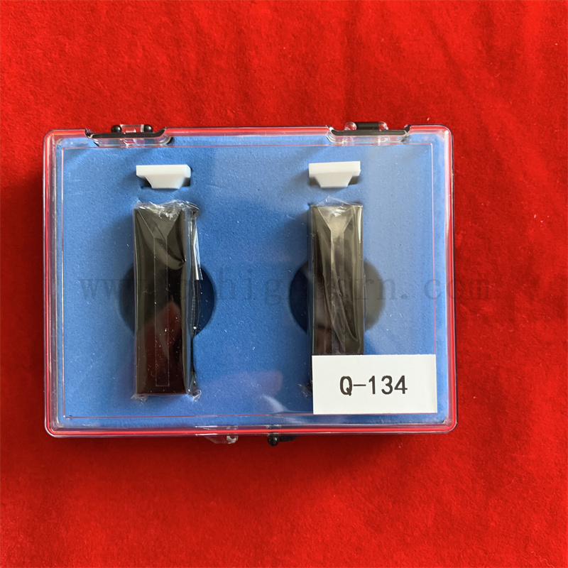 Micro cuvetta a cellule in quarzo da laboratorio da 1 ml con cuvetta di vetro in quarzo a parete nera con coperchio