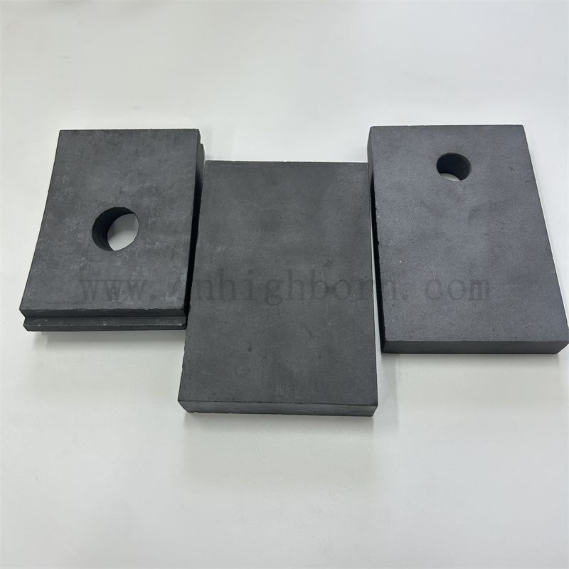 Scheda in carburo di silicio nero isolante con foglio di ceramica Sic resistente all'usura del foro