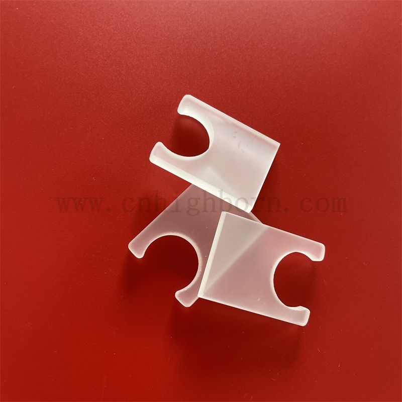 Resistenza di calore Piazza di vetro in quarzo traslucido quadrato personalizzato con foro 