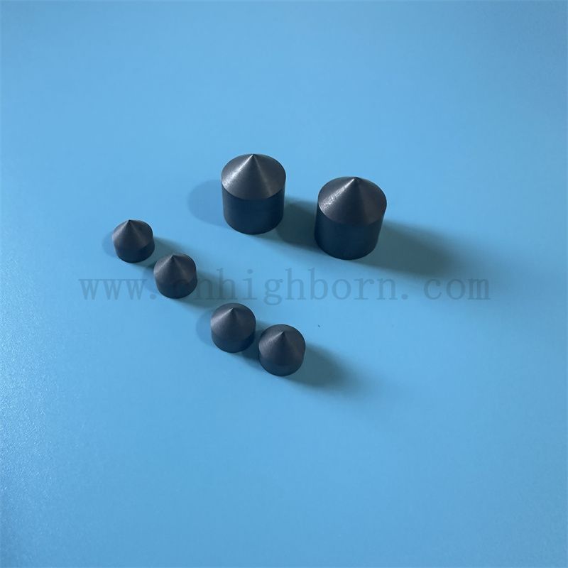 Blocco ceramico B4C in carbone in carburo di boro isolante.