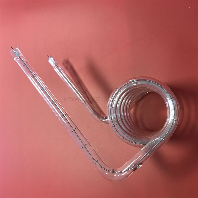 Tubo a spirale in vetro di quarzo con silice fusa per riscaldamento 