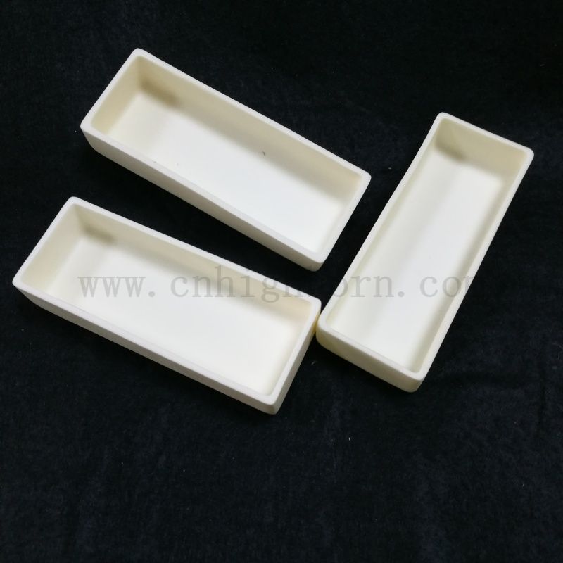 Barca a combustione ceramica corindica refrattaria 99% al2o3 riscaldamento ceramico crogiolo per la fusione di laboratorio