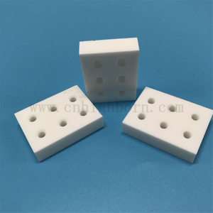 Scheda in ceramica in vetro macchina a bassa densità No Porosità Piastra macor con foro