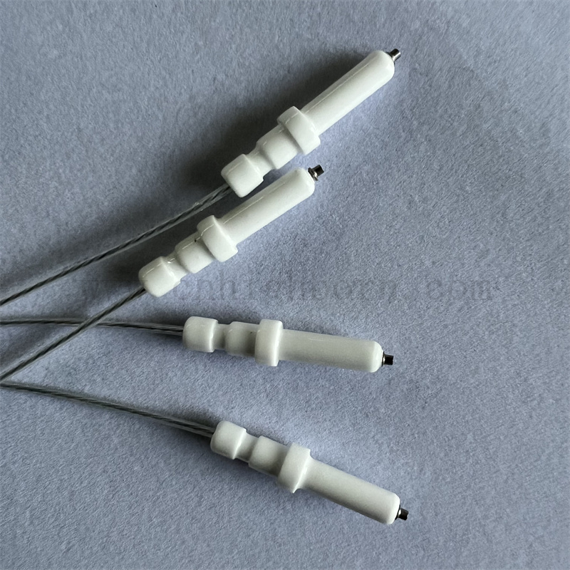 Stufa a gas 95 Accensione di allumina Lunghezza filo personalizzata AL2O3 Accenditore in ceramica