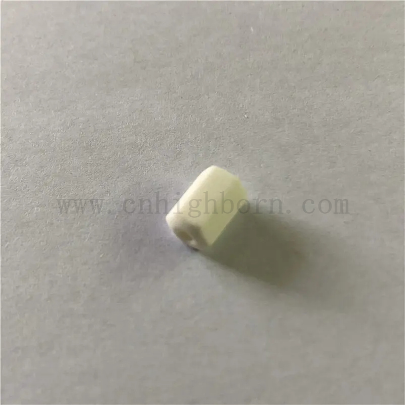 Resistenza all'usura Al2O3 Guida in ceramica di allumina Eyelet tessile in ceramica