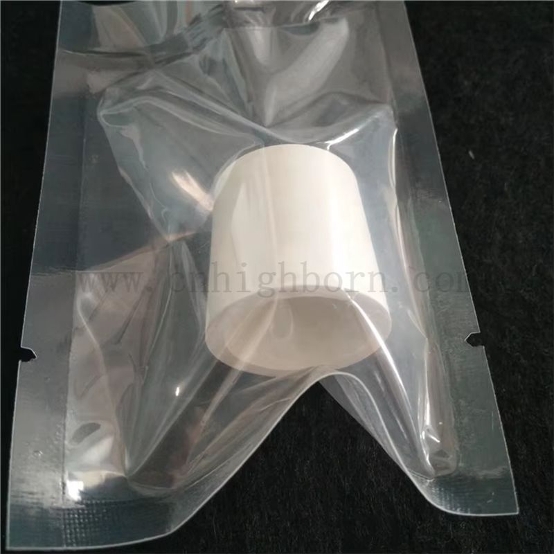 Nitruro di boro BN personalizzato / Pbn crogiolo in ceramica per lo scioglimento del vuoto