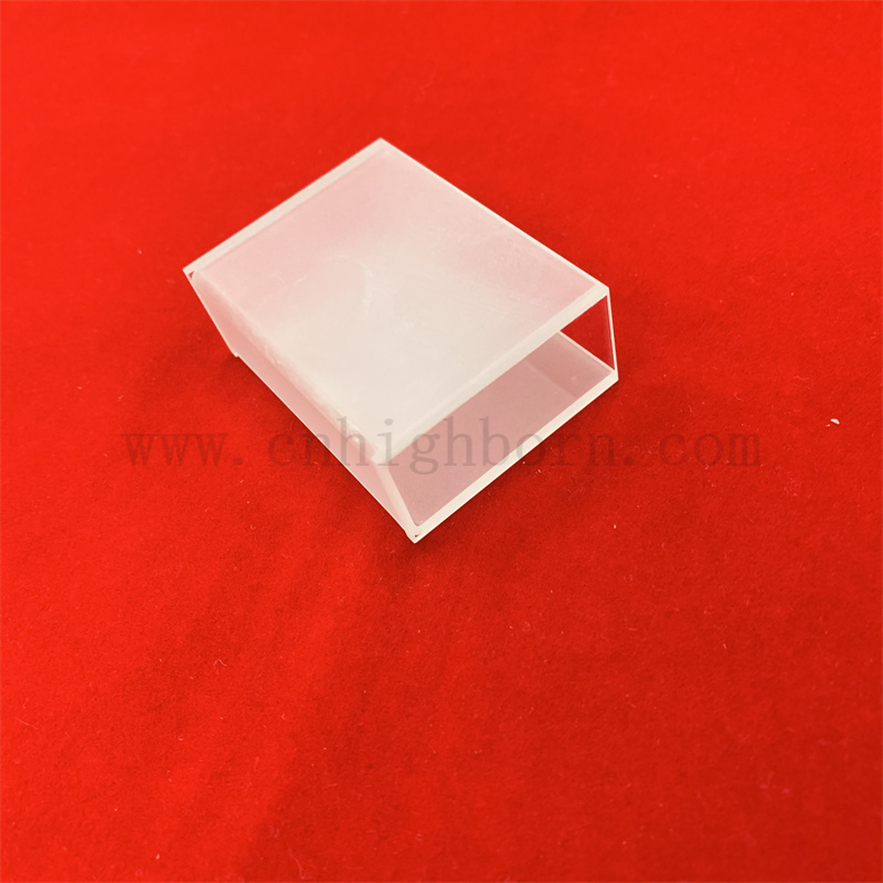 Utensili da laboratorio celle grandi 28,4 ml Cuvette di vetro trasparente Cuvetta in quarzo cellulare ad alta precisione per colorimetro