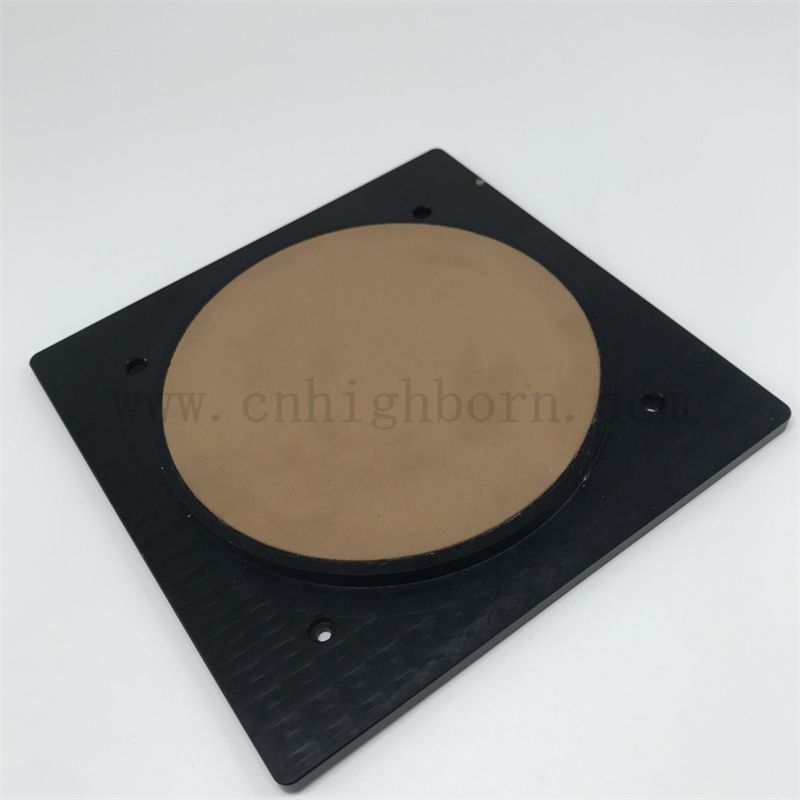 Disco ceramico personalizzabile Distribuito uniformemente Apertura rotonda rotonda Al2O3 Chuck / Componenti 