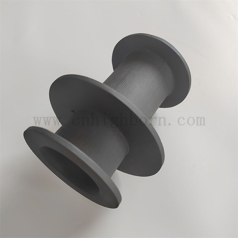 Sinterizzazione di reazione Sinterizzazione in carburo Isolatore di tubo irregolare Black Sic Ceramic Parte