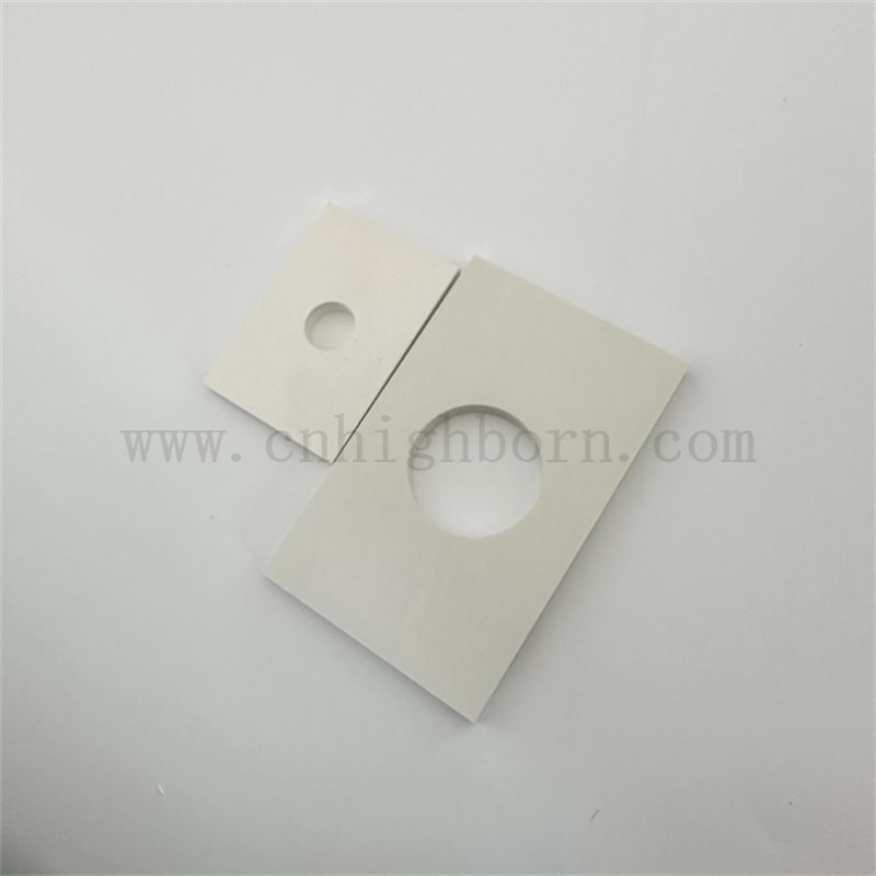 Piatto di nitruro di boro 99% con foro personalizzato BN Ceramic Irregular Board