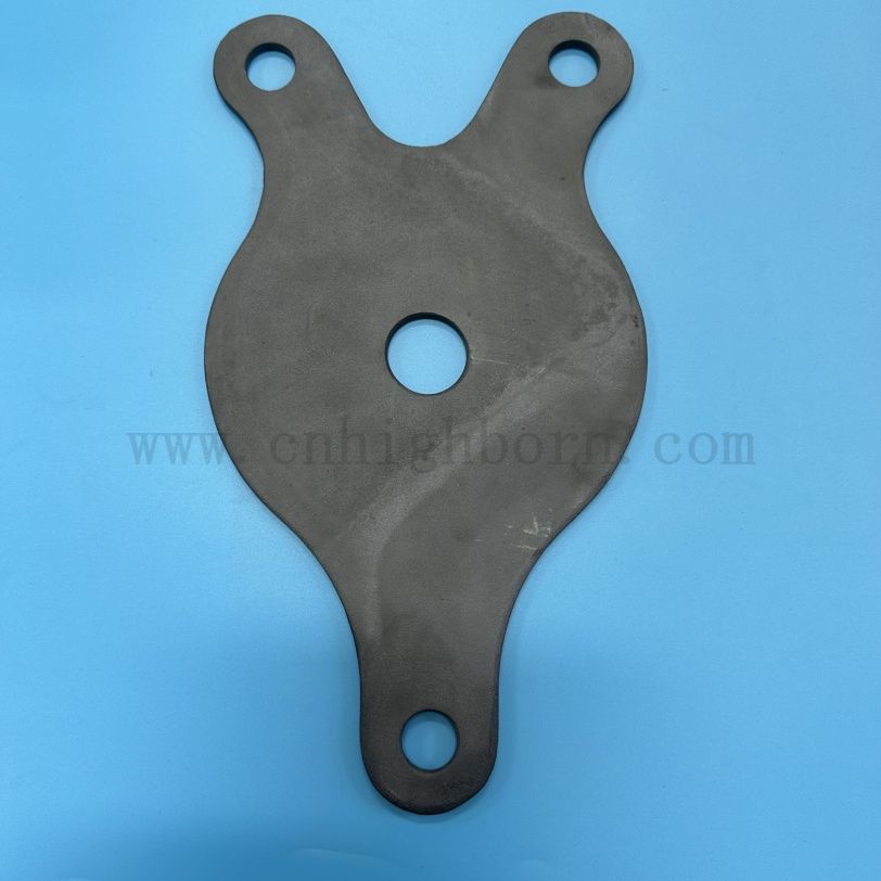 Piastra di inserimento per mobili da forno in ceramica a forma di pesce in carburo di silicio SiC resistente all'usura e agli shock termici per la cottura di piastre/ciotole in ceramica