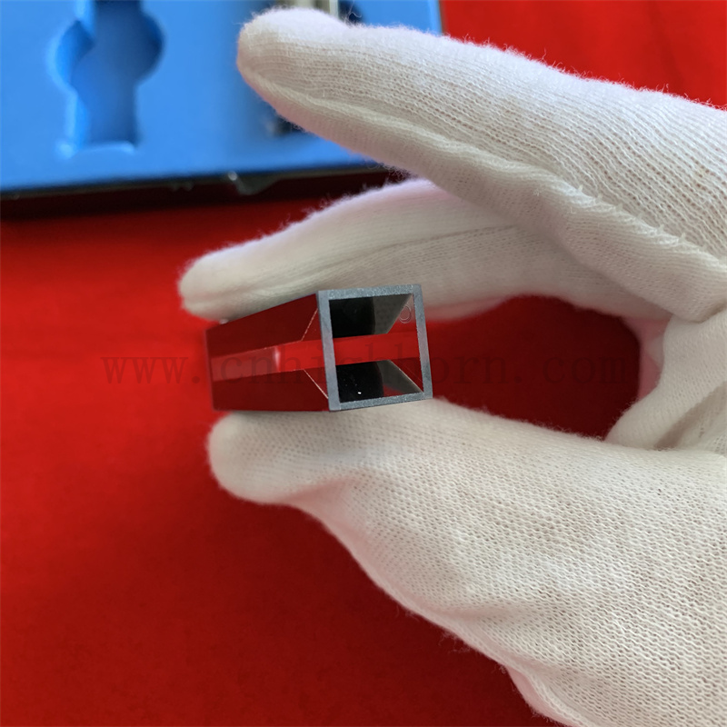 Micro cuvetta a cellule in quarzo da laboratorio da 1 ml con cuvetta di vetro in quarzo a parete nera con coperchio