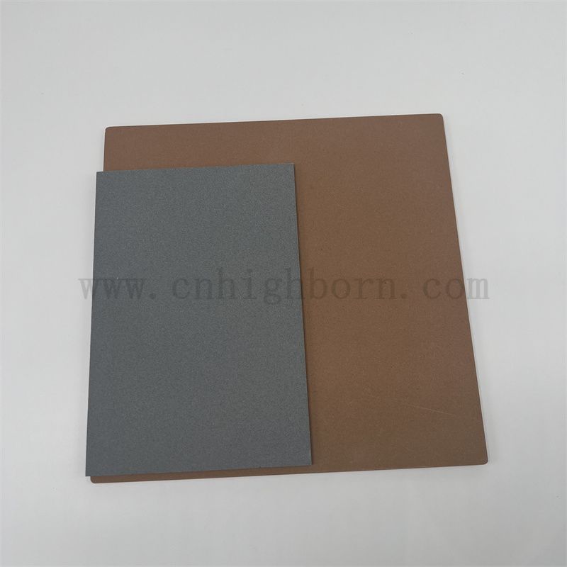 Alumina nera porosa succhiare la piastra elettrostatica adsorbimento al2o3 diffusore ceramico