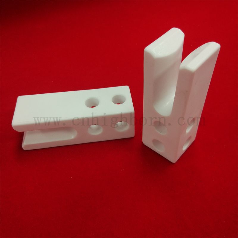 Resistenza all'usura al 95% AL2O3 Allumina Ceramic Part