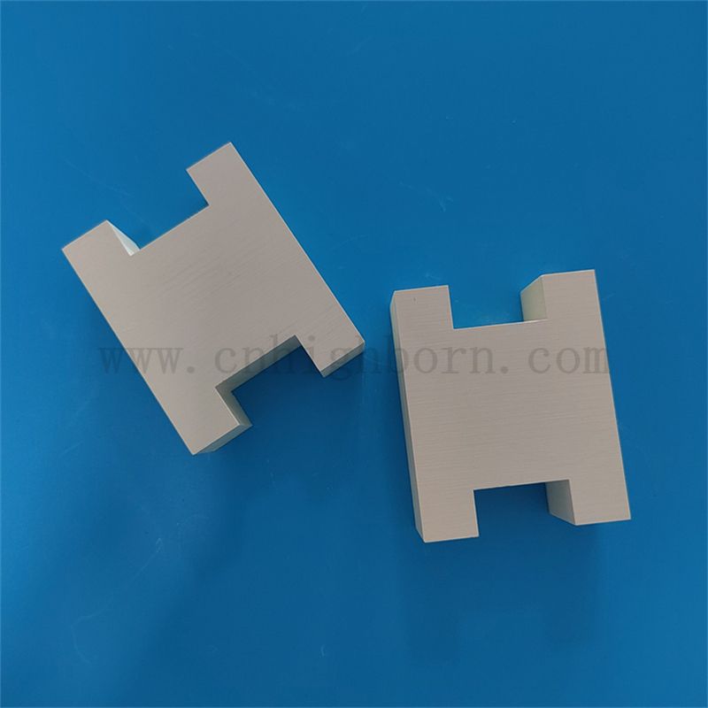 Nitruro esagonale personalizzato Nitruro di nitruro Ceramico Parti strutturali BN Shell in ceramica per fornace a vuoto