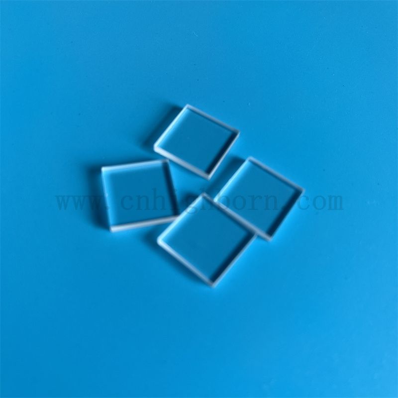 Pannello di vetro di silice ad alta purezza quadrata personalizzata trasparente