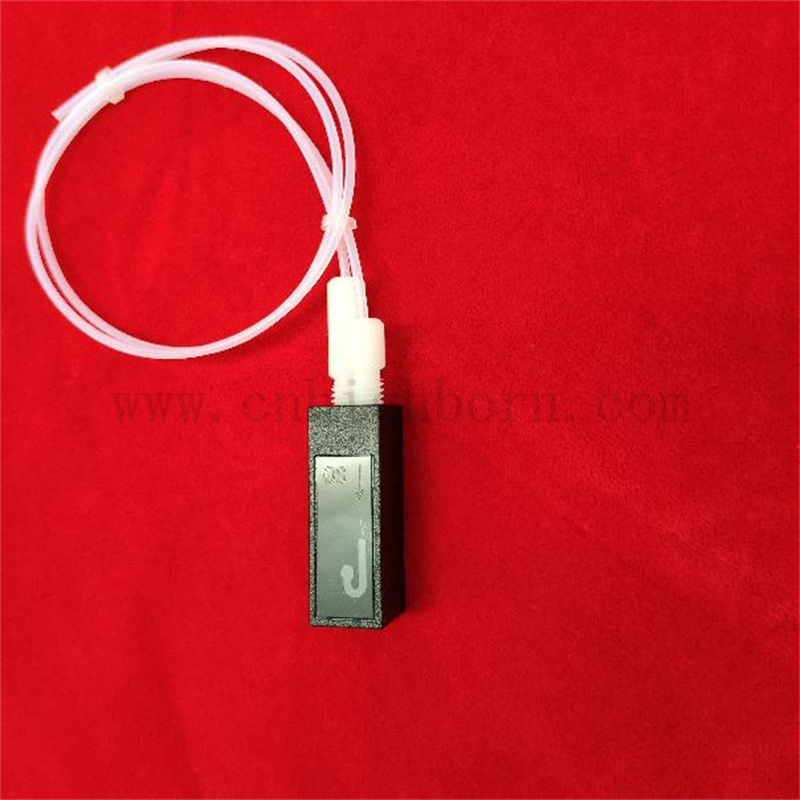 Q624 Cuvetta di vetro micro quarzo standard percorso da 10 mm Lunghezza nera Evita la luce di auto -mascheramento della cella di throwhrool continua 