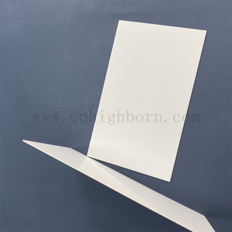 Piastra rettangolare di allumina da 0,89 mm personalizzata Substrato in ceramica AL2O3