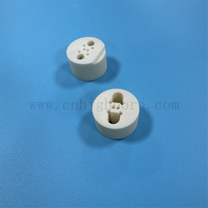 Parte in ceramica di allumina personalizzata 95% 99% AL2O3 Isolante tubo di riserva