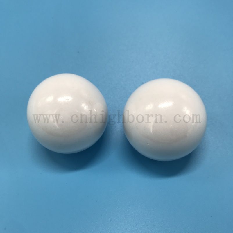 Nessun assorbimento fenomeno a spostamento rosso materiale nuovo 50mm 95% zirconia sfera ceramica zro2 perle di macinazione ceramica