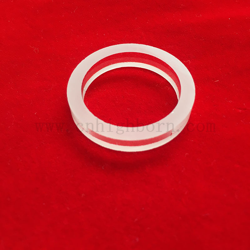 Flangia di vetro in silice in silice in silice fusa tagliata a taglio.