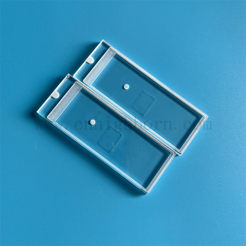 Pannello di vetro in quarzo rettangolare trasparente di elaborazione profonda con noioso laser