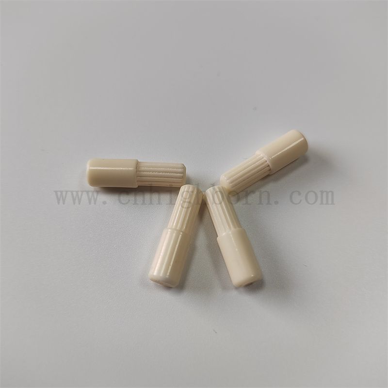 99,5% di aste di allumina elevata resistenza all'usura per utilizzo tessile Albone di isolamento in ceramica di allumina
