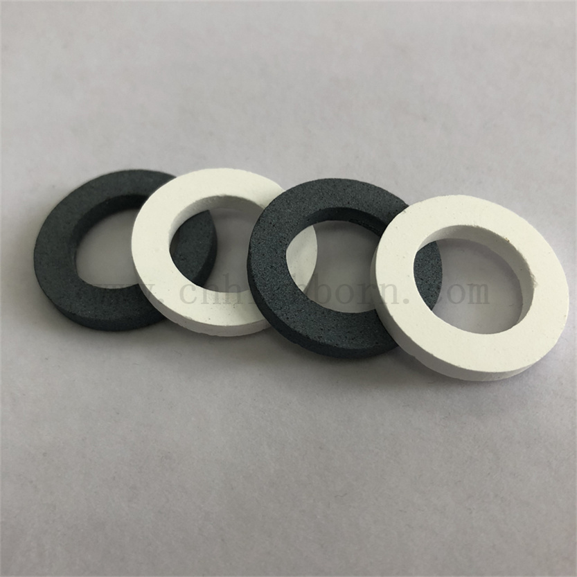 Porosità Disco di aroma ad anello di ceramica porosa personalizzata per volatilizzazione dell'olio essenziale