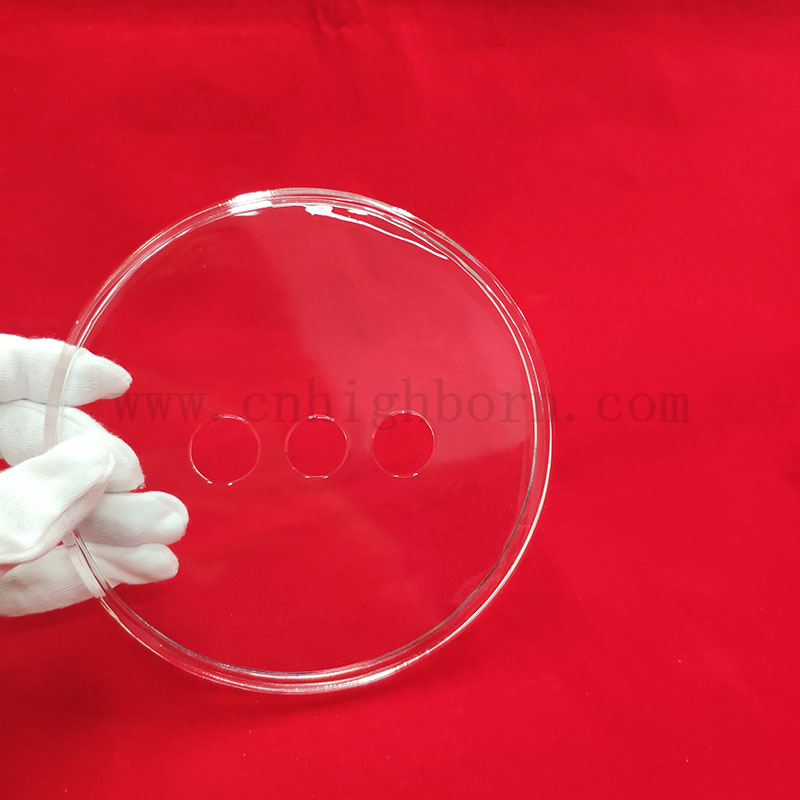 Perforazione laser trasparente tre fori in vetro in vetro disco rotondo