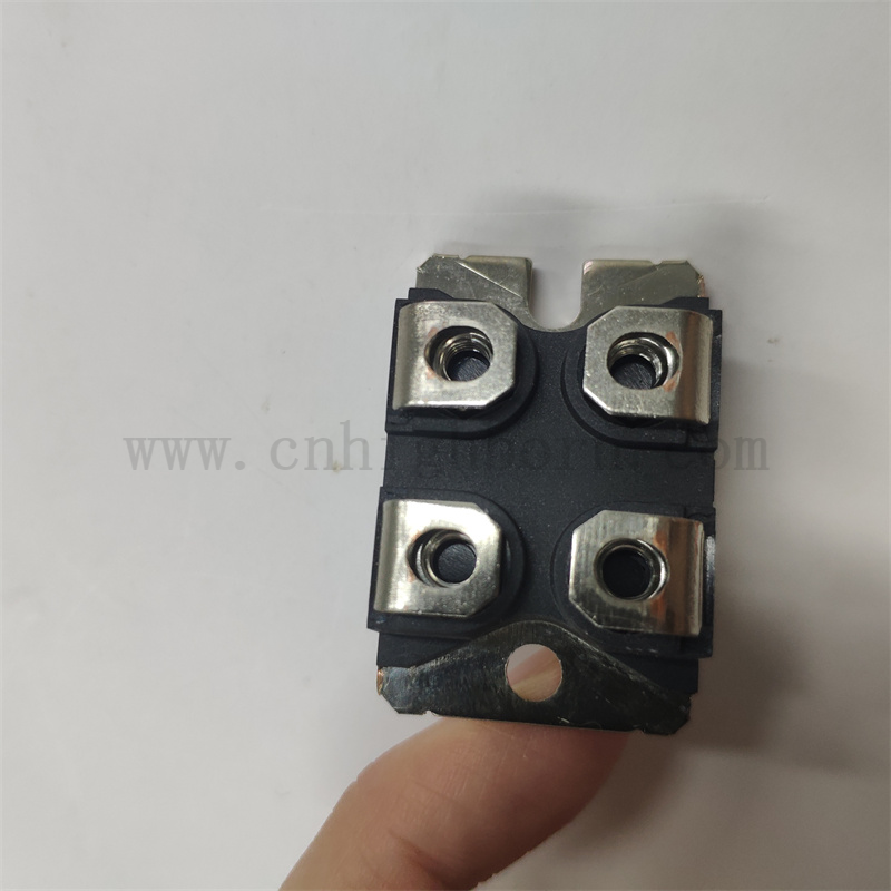 Resistori elettrici a pellicola spessa non induttiva RTP200W